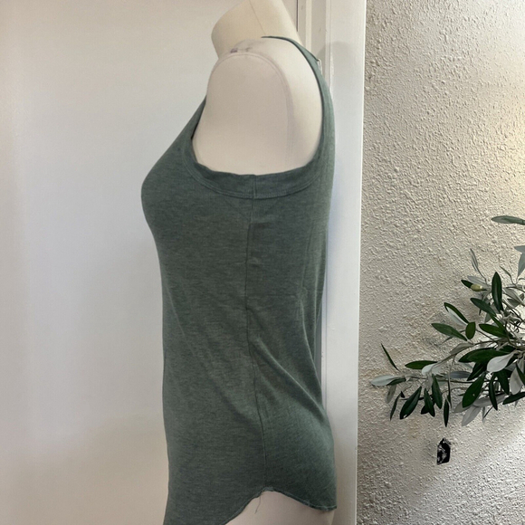 NWT Sage Green Soft Women’s Tank Medium NWT By Nostalgia - Picture 12 of 13